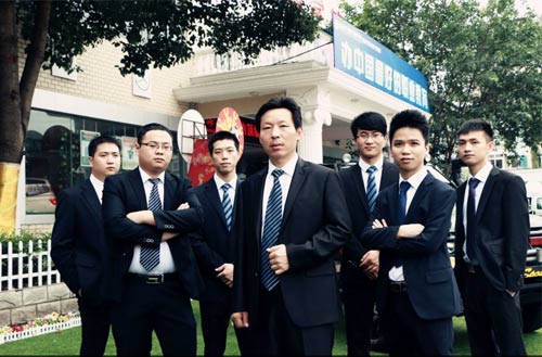 專(zhuān)業(yè)技術(shù)人才就業(yè)機(jī)會(huì)多 職業(yè)教育順勢(shì)升溫