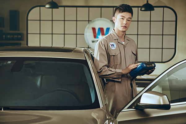 來(lái)萬(wàn)通學(xué)汽車成為更優(yōu)秀的自己